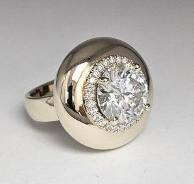 Candy Button Ring - Moissanite